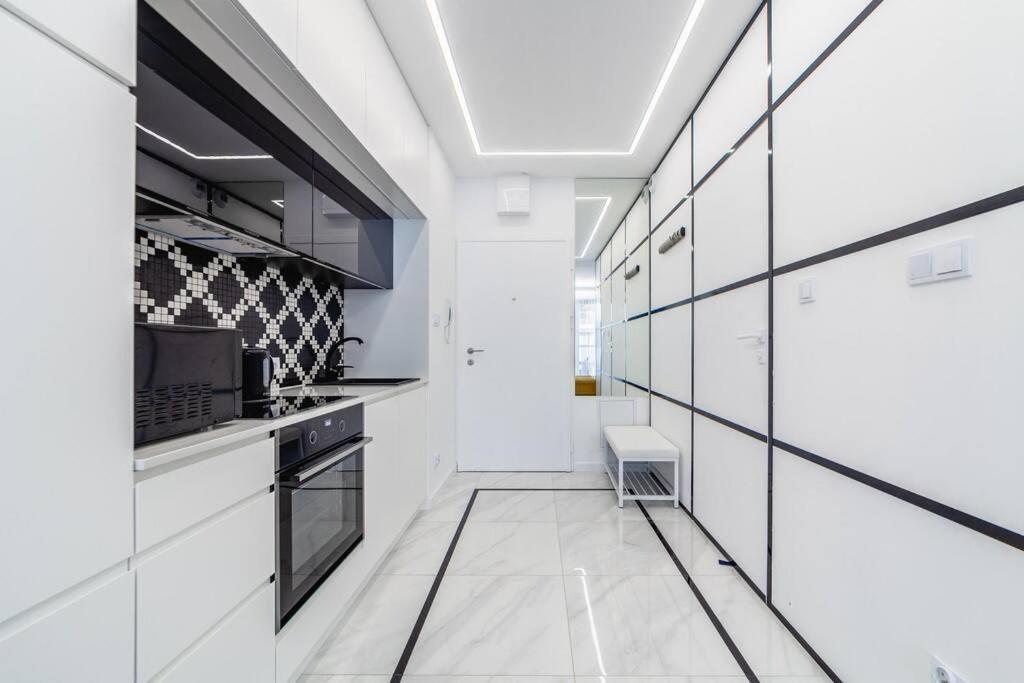 Stylowy Apartament Centrum Warszawy Z Tarasem ワルシャワ エクステリア 写真