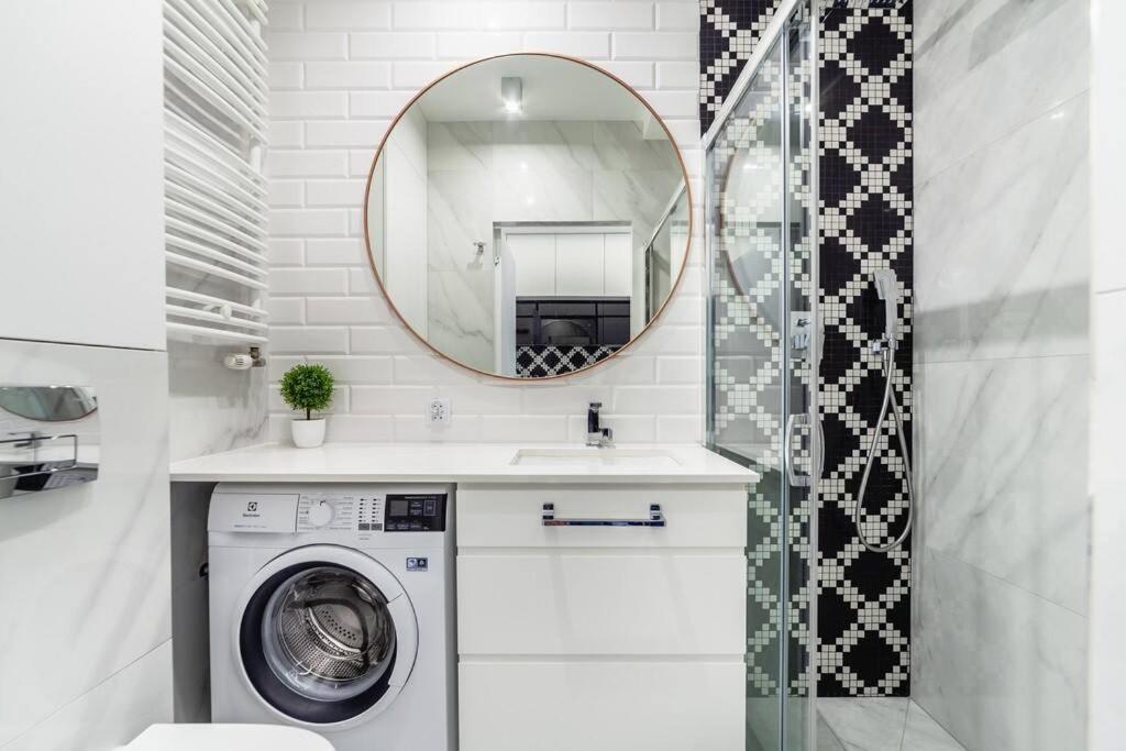 Stylowy Apartament Centrum Warszawy Z Tarasem ワルシャワ エクステリア 写真